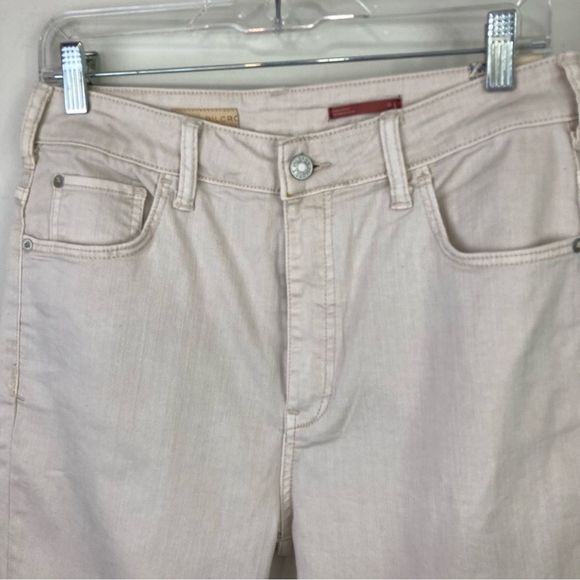 ANTHROPOLOGIE denim | Pilcro The Icon Flare Jeans | Ivory Beige | size 29 | NWT - Picture 3 of 11